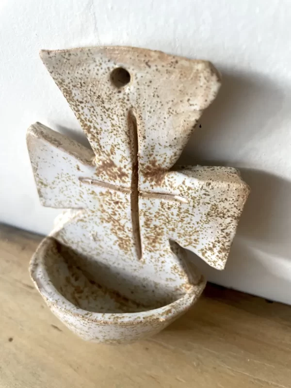 Petit bénitier ancien - Sancta Teresia - Label Emmaüs
