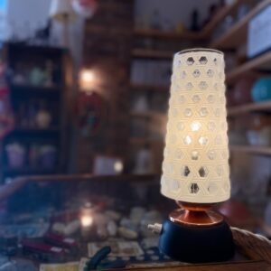 ID0129 - Lampe Vintage Hexagonale Années 70