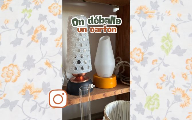 4 On déballe un carton à l'atelier
