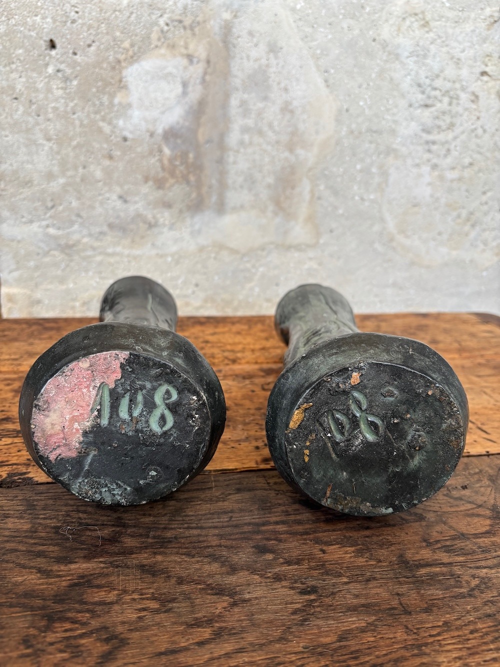 Duo de vases brutalistes dans le style de Ballesti