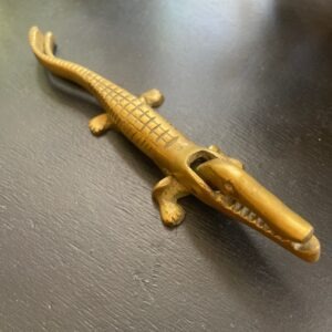 ancien casse-noisette crocodile