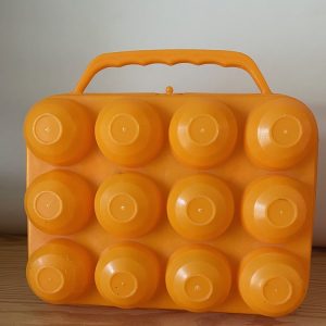 boîte à œufs vintage orange