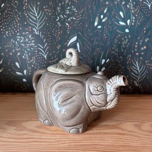 théière éléphant vintage