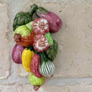 Grappe de légumes en céramique vintage