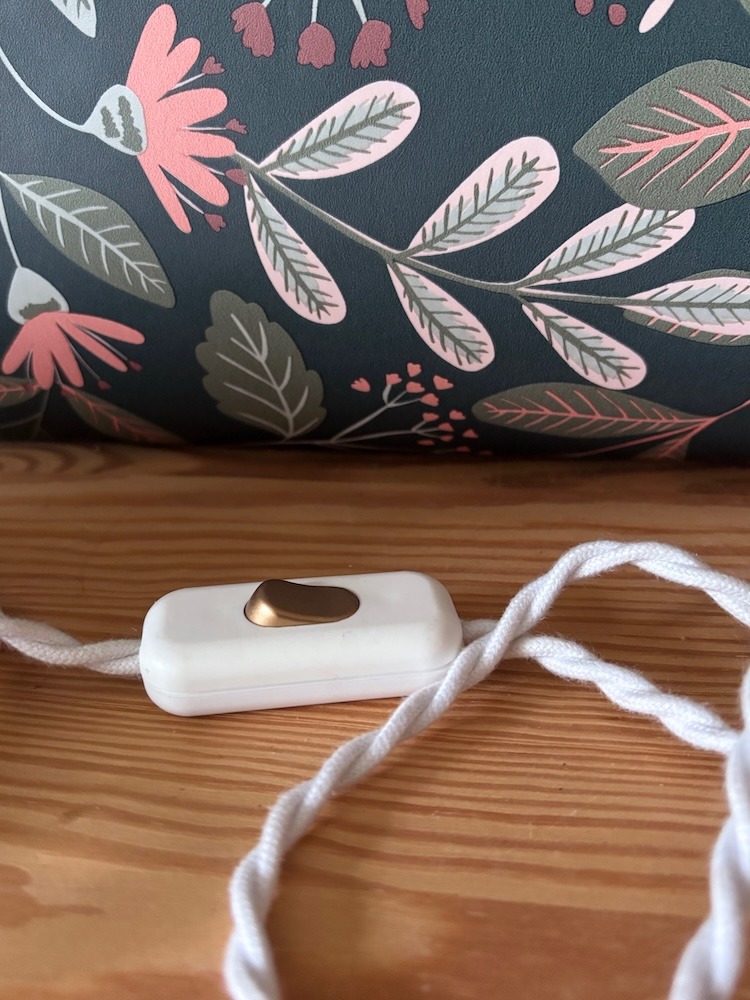 Lampe à poser flexible abat-jour doré