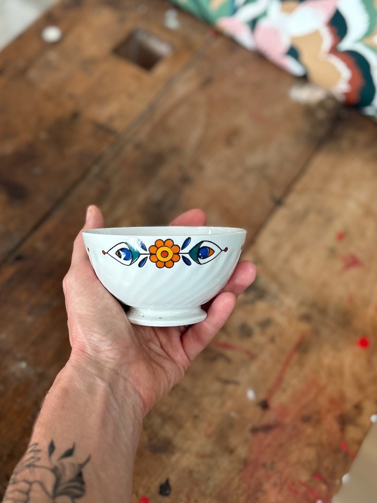 Petit bol vintage en porcelaine française (3)