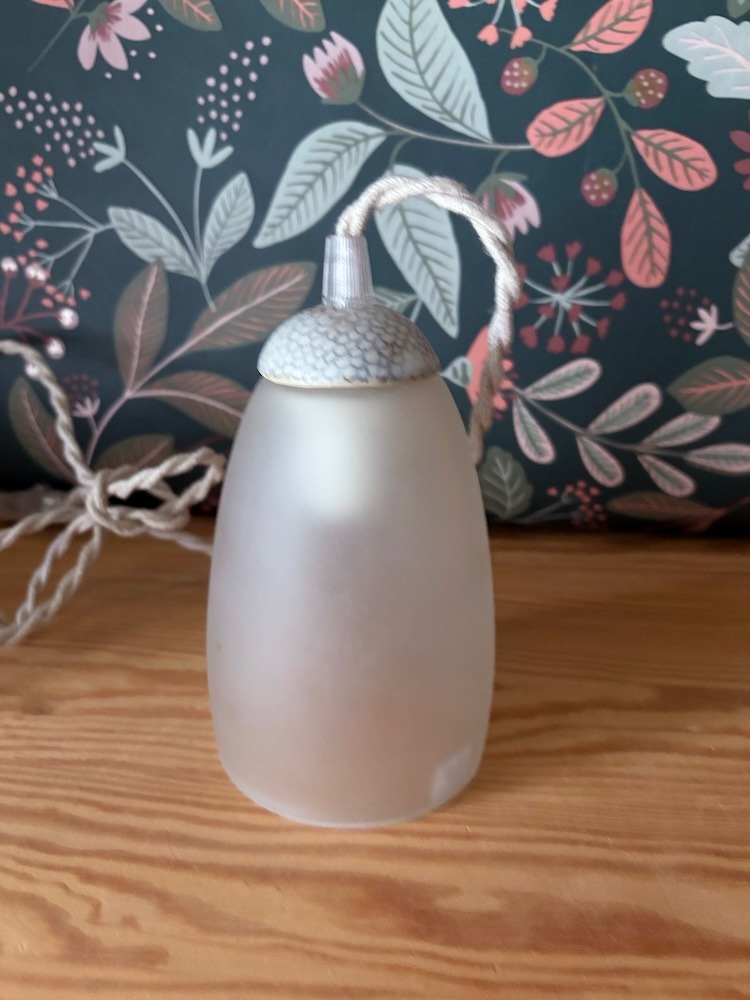 baladeuse en verre sablé et céramique
